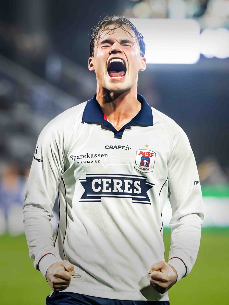 Kristian Arnstad AGF produktbillede